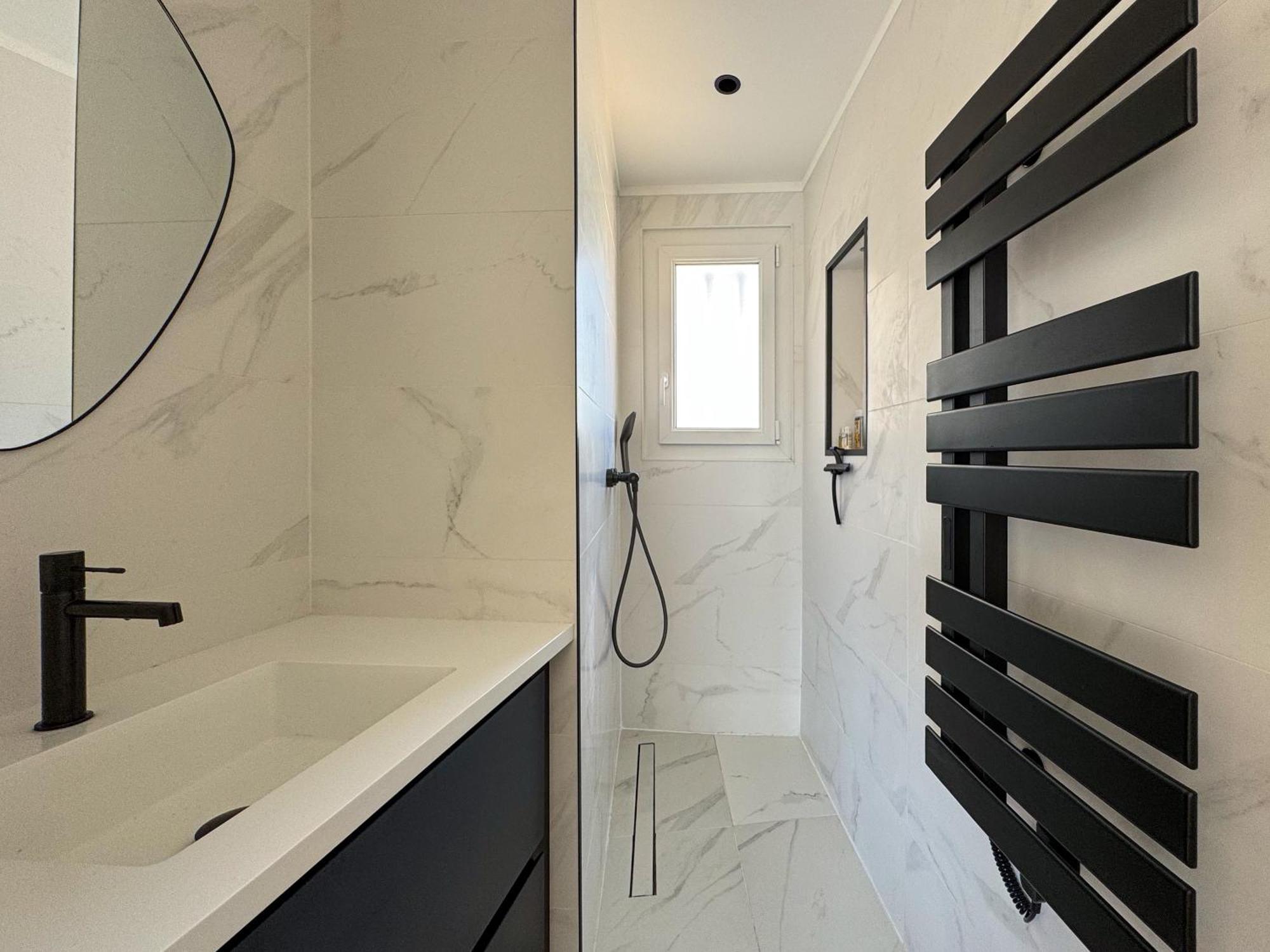 Appartement Luxueux Plein Centre De Cavalaire A 2Mn De La Plage Εξωτερικό φωτογραφία